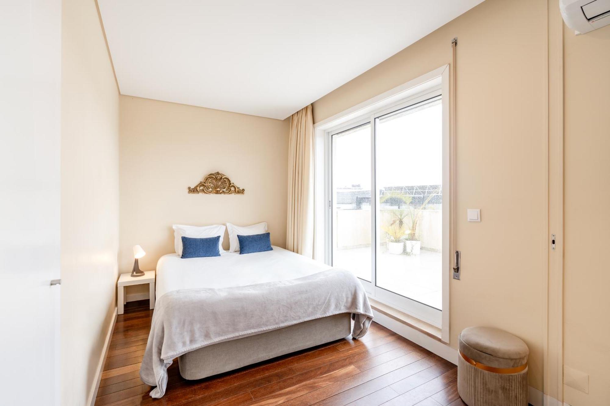 Viva Peaceful Zen Retreat Apartment Porto Bagian luar foto